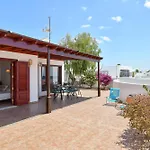 Casa Maresia Сasa de vacaciones Playa Honda (Lanzarote)