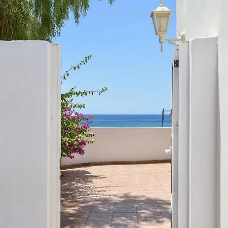 Semesterbostad Casa Maresia Playa Honda (Lanzarote)